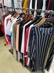 倉(cāng)庫(kù)清理 女士純棉服裝尾貨批發(fā)清倉(cāng)特惠